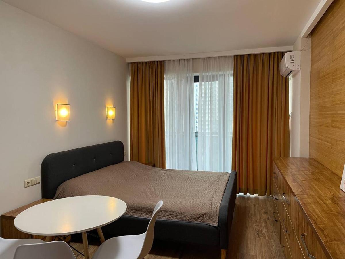 Coast Batumi Apart Hotel Buitenkant foto