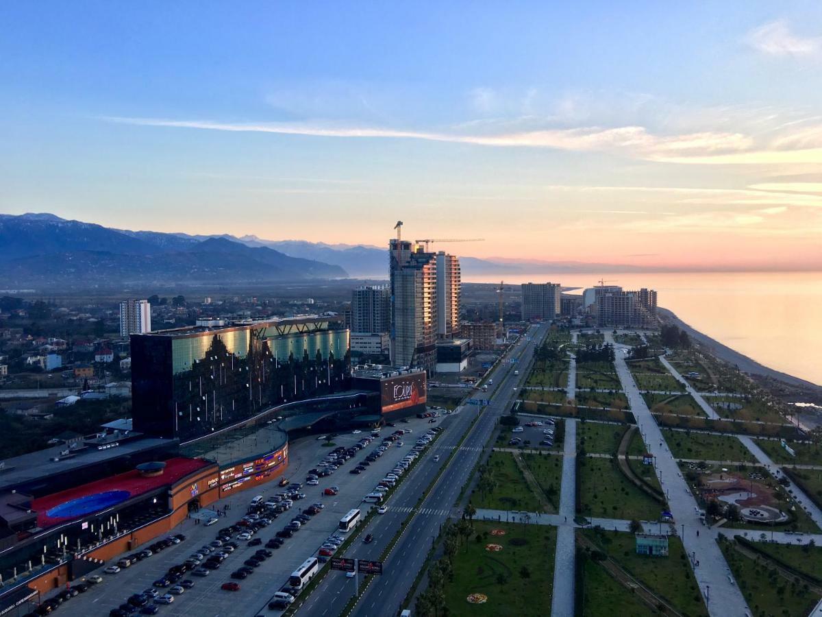 Coast Batumi Apart Hotel Buitenkant foto