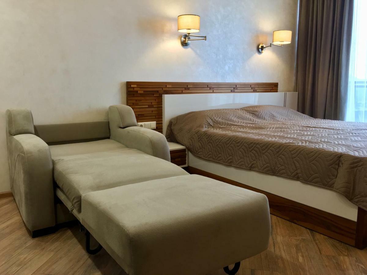 Coast Batumi Apart Hotel Buitenkant foto